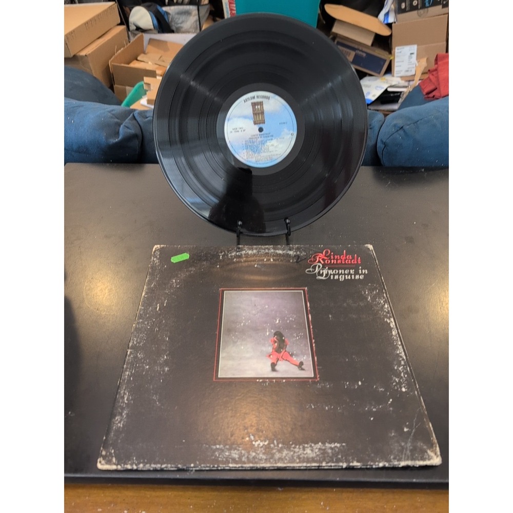 Linda Ronstadt - Prisoner In Disguise - Used Vinyl Record - J1450z